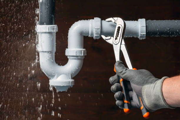 Professional Drain Cleaning technician working in Bellevue, WI